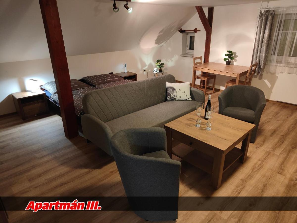 Apartmany Na Ceste Desná المظهر الخارجي الصورة